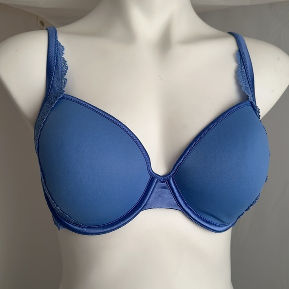 Victoria’s Secret blue lightly lined full coverage lace side underwire bra - Picture 1 of 6